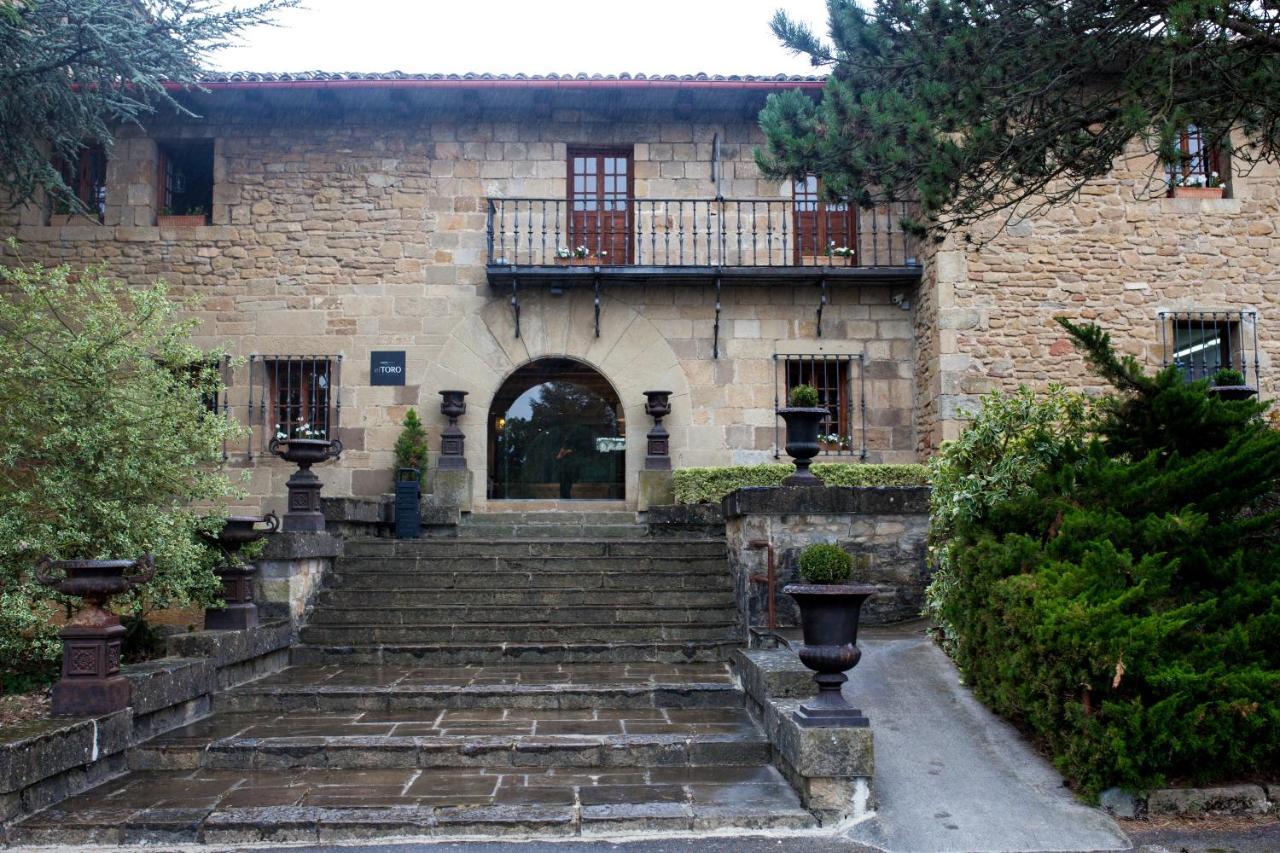 Hotel Luze El Toro Berrioplano Exterior photo