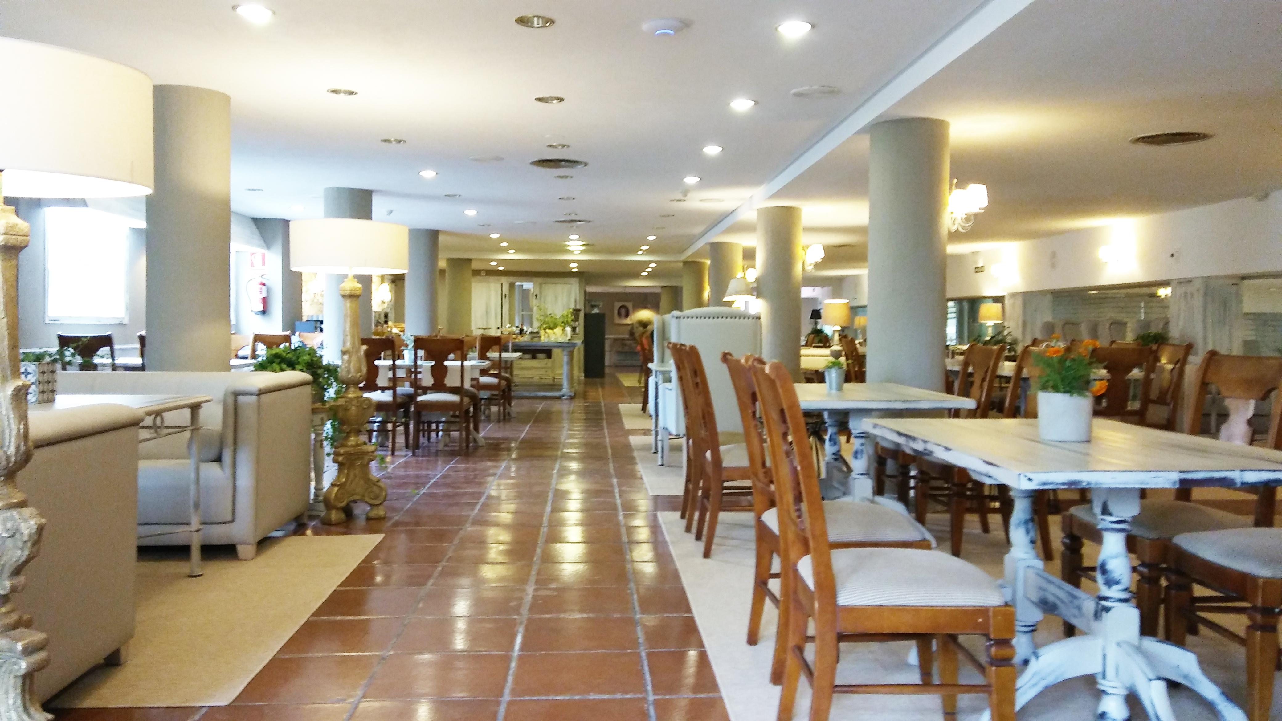 Hotel Luze El Toro Berrioplano Exterior photo